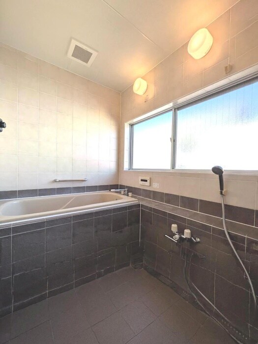 新井ビルの物件内観写真