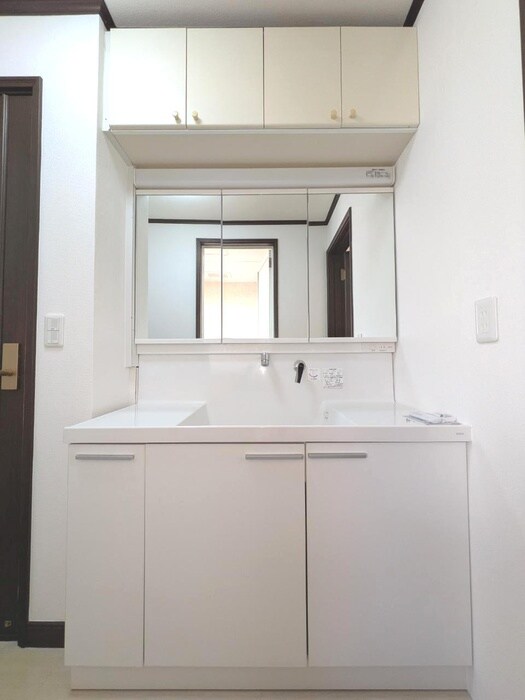 新井ビルの物件内観写真