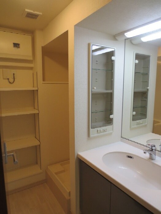 レジディア中延の物件内観写真