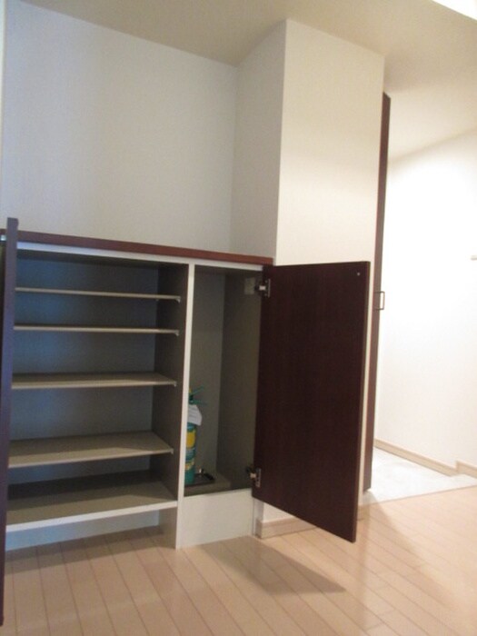 レジディア中延の物件内観写真