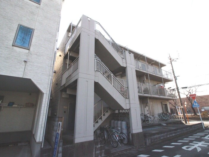 パルフラット（3F）の物件外観写真