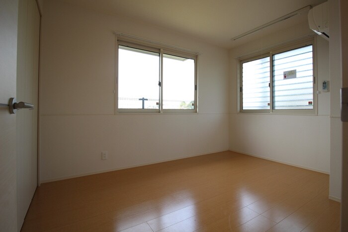 コモレビ大蔵Ｅ棟の物件内観写真