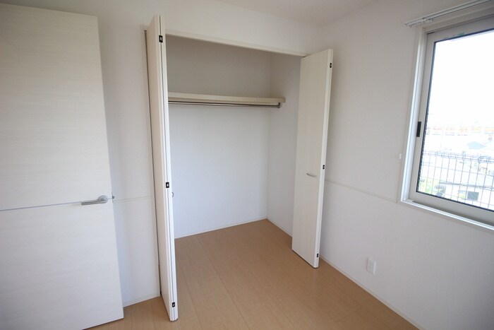 コモレビ大蔵Ｅ棟の物件内観写真