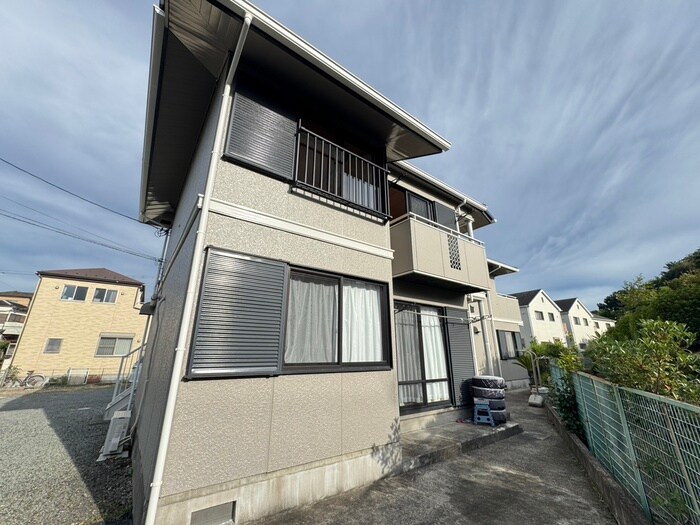 メゾン鎌倉の物件外観写真