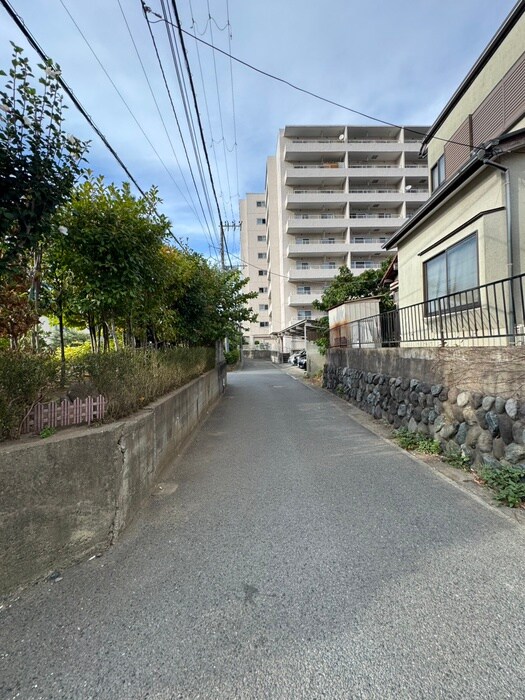 メゾン鎌倉の物件外観写真