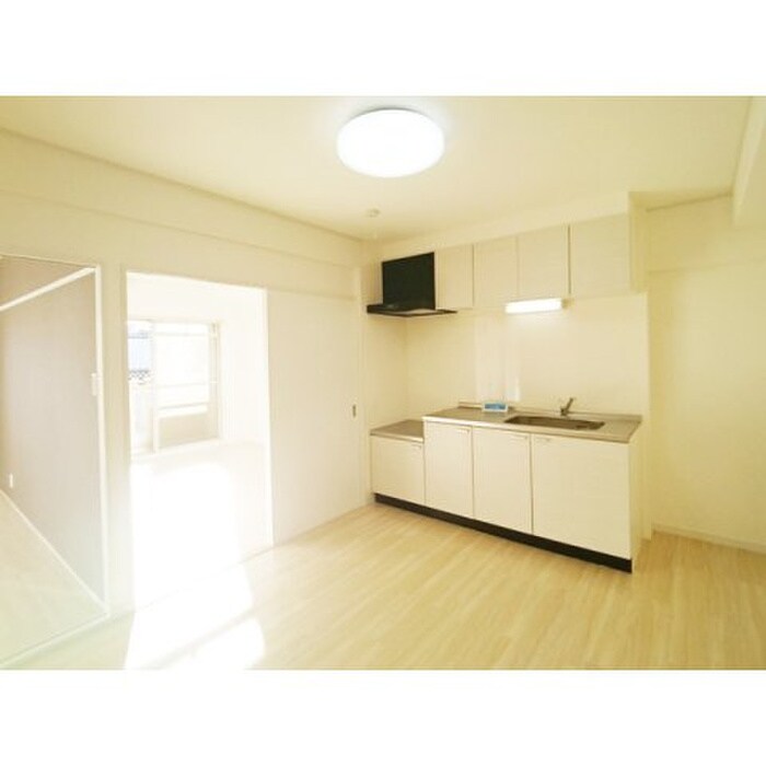 源七第三コーポラスの物件内観写真