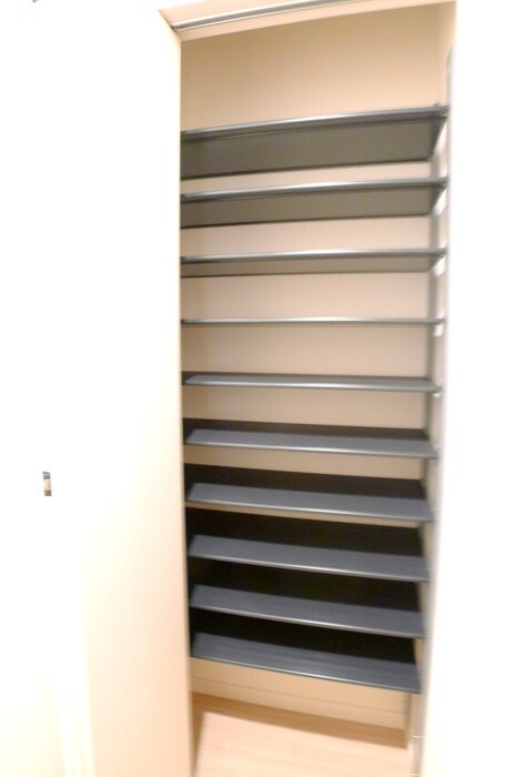 ヴィラウィスタリア松戸の物件内観写真