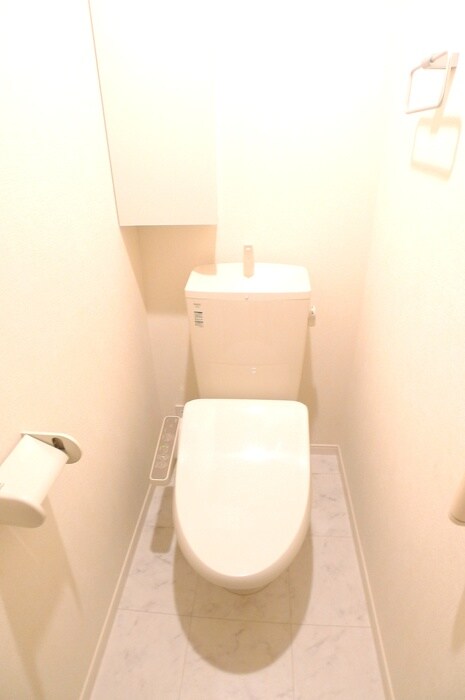 ヴィラウィスタリア松戸の物件内観写真