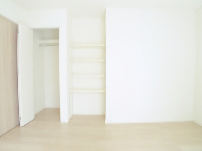 ヴィラウィスタリア松戸の物件内観写真