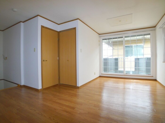 プリムヴェールの物件内観写真