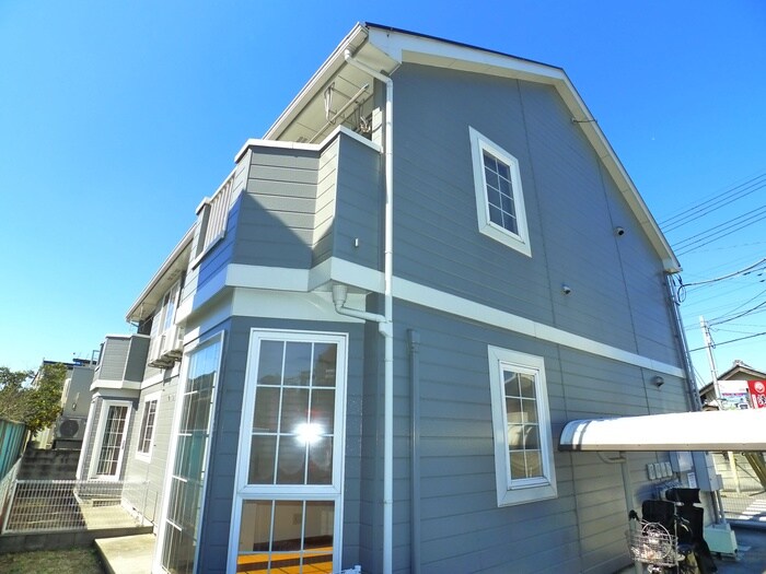 プリムヴェールの物件外観写真