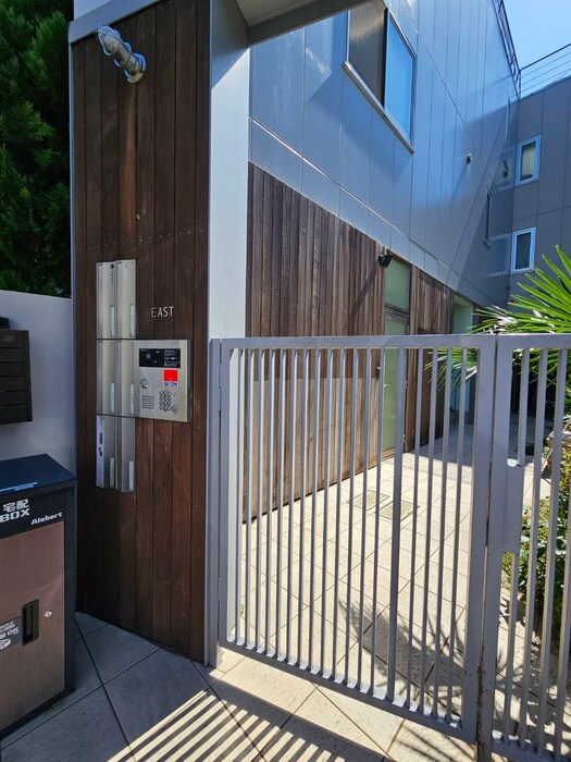 i-deal 善福寺EASTの物件外観写真