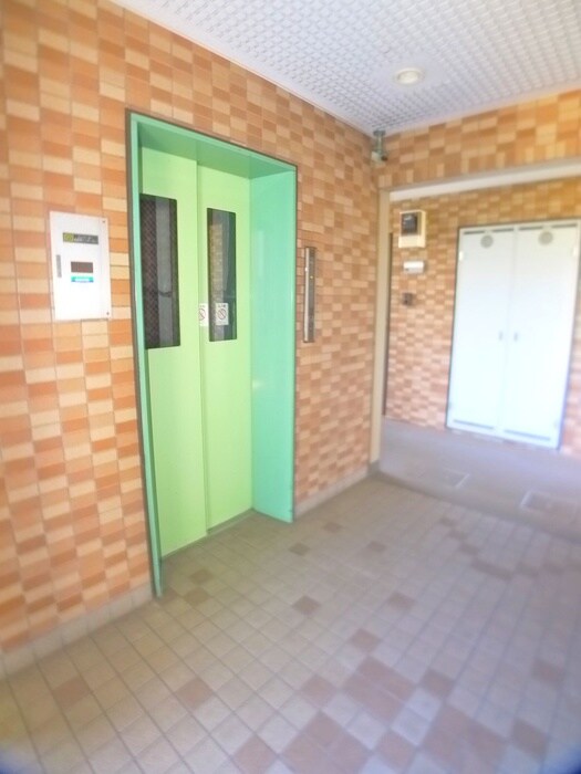 ドエル末広の物件外観写真