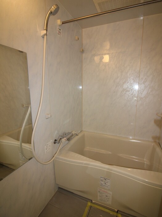 千葉ポ－トイ－ストの物件内観写真