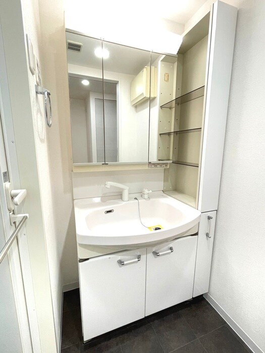 千葉ポ－トイ－ストの物件内観写真