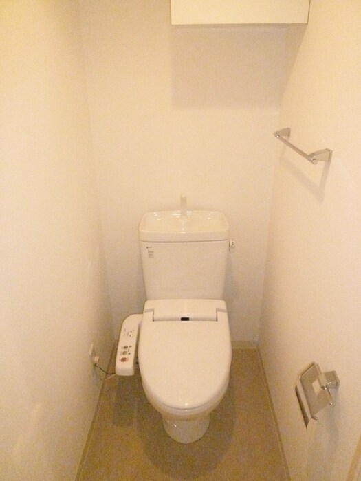 千葉ポ－トイ－ストの物件内観写真