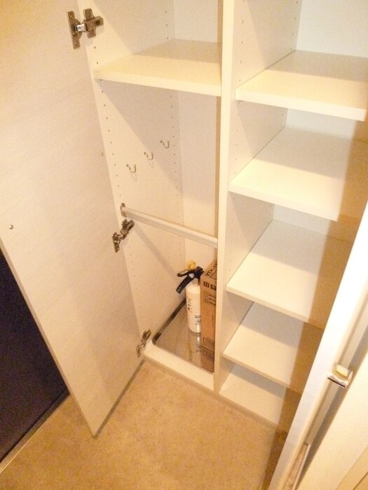 千葉ポ－トイ－ストの物件内観写真