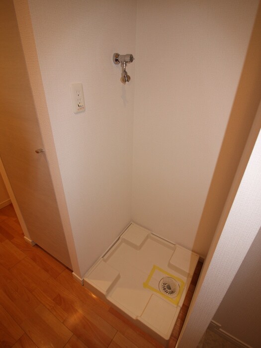 千葉ポ－トイ－ストの物件内観写真