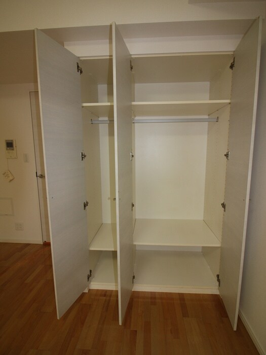 千葉ポ－トイ－ストの物件内観写真