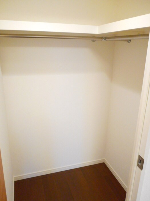 千葉ポ－トイ－ストの物件内観写真