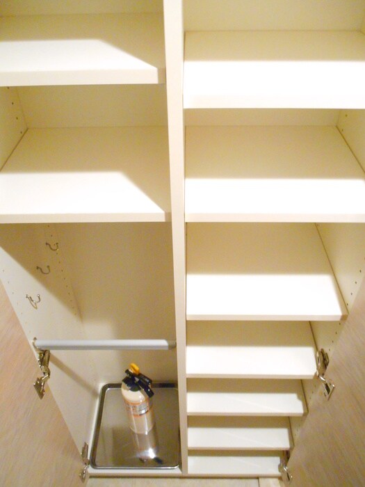 千葉ポ－トイ－ストの物件内観写真