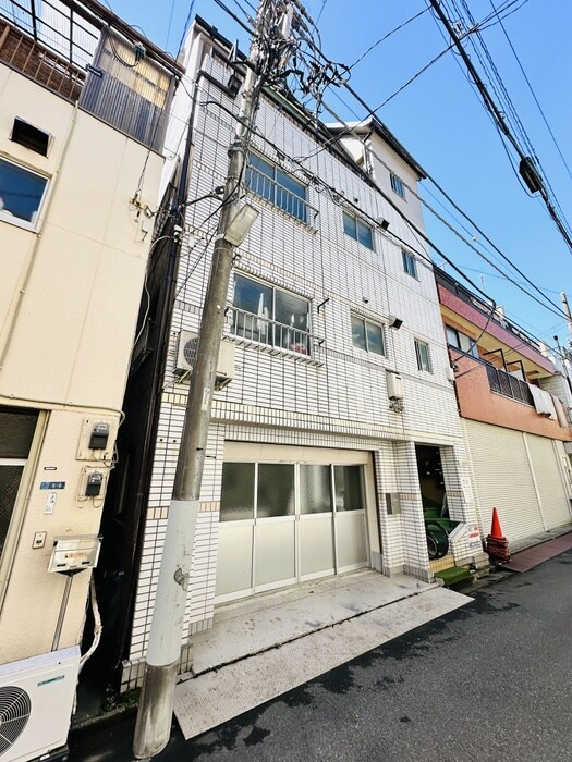 石田コ－ポの物件外観写真