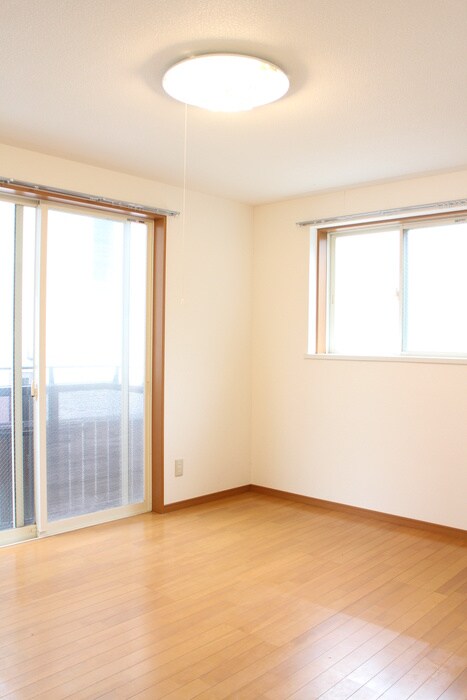 プレ・デ・ガール百合ヶ丘（３）の物件内観写真