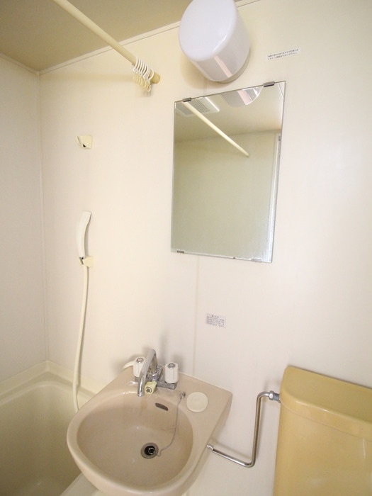 ｱﾐﾃｨｰNo2の物件内観写真