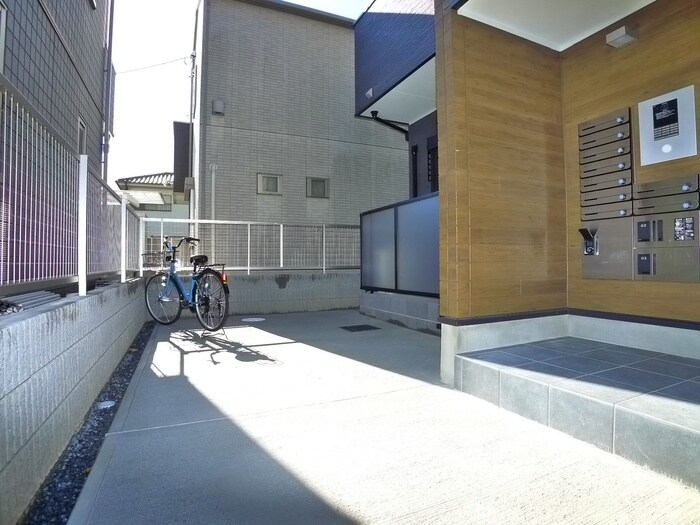 アリビオ新松戸の物件外観写真