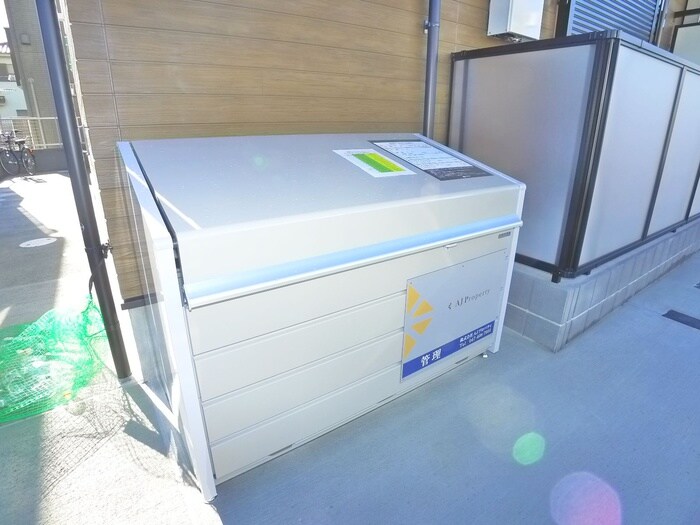 アリビオ新松戸の物件外観写真