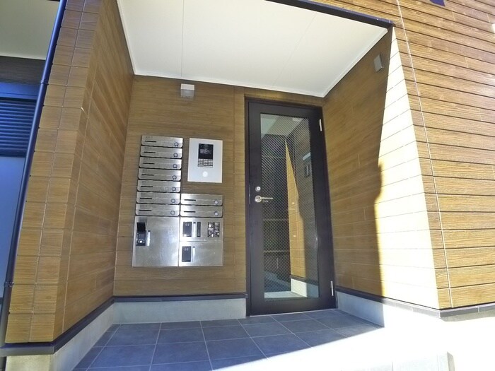 アリビオ新松戸の物件外観写真