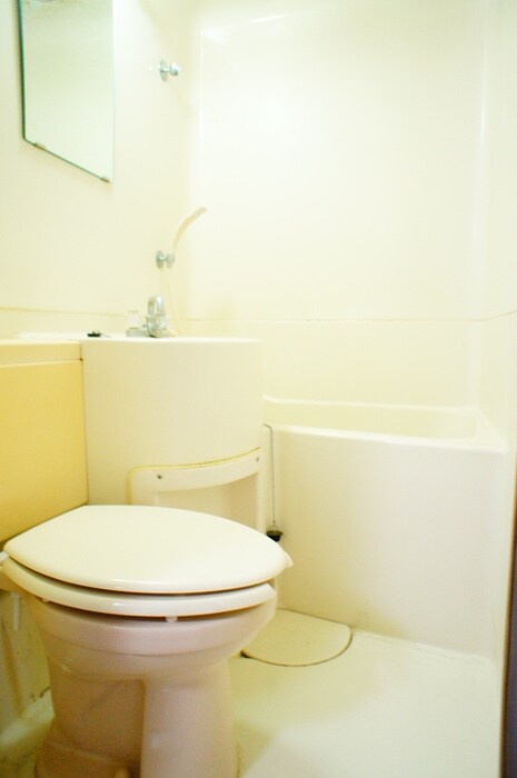 ピアチェ－レヴィ－ナの物件内観写真