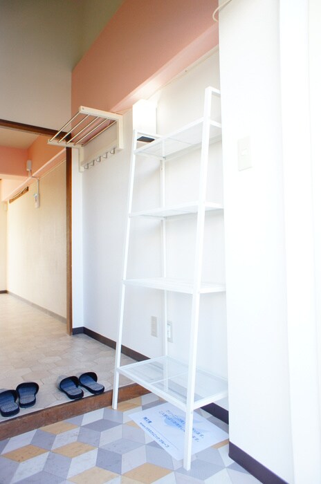 ピアチェ－レヴィ－ナの物件内観写真