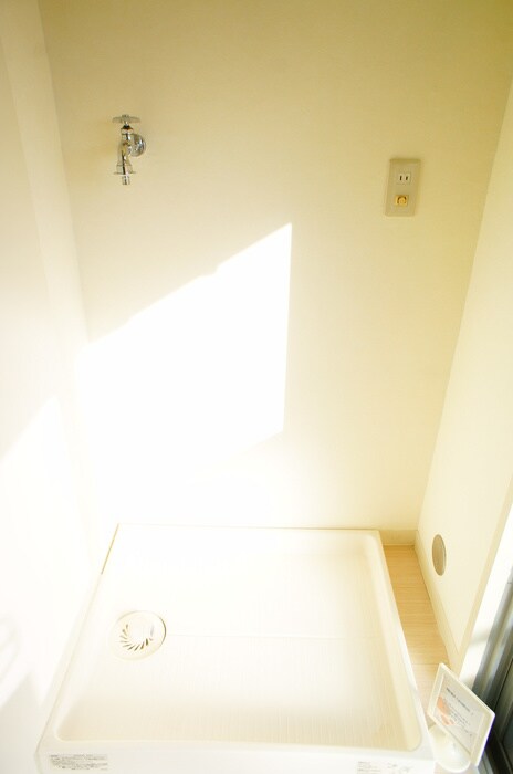 ピアチェ－レヴィ－ナの物件内観写真