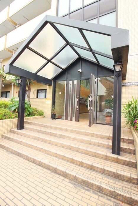 ジュネシオン大熊１の物件外観写真