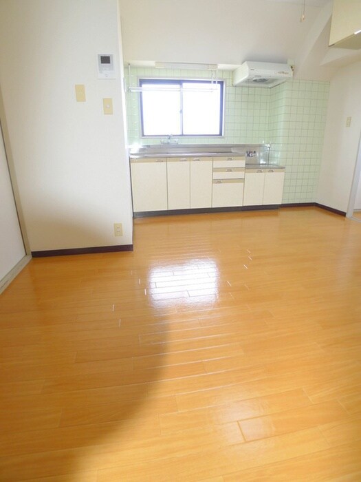 ジュネシオン大熊１の物件内観写真