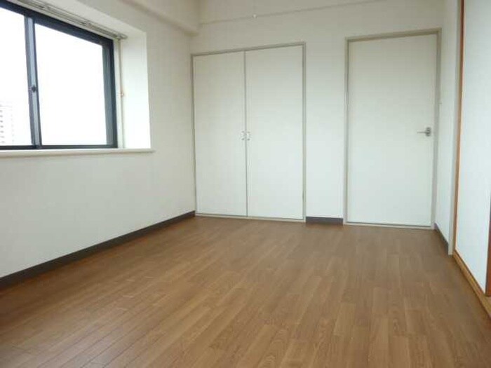 ジュネシオン大熊１の物件内観写真