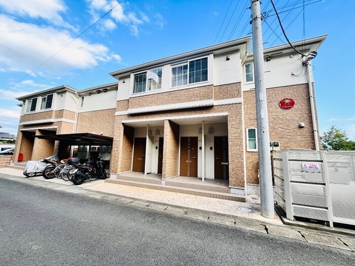 ポモド－ロの物件外観写真