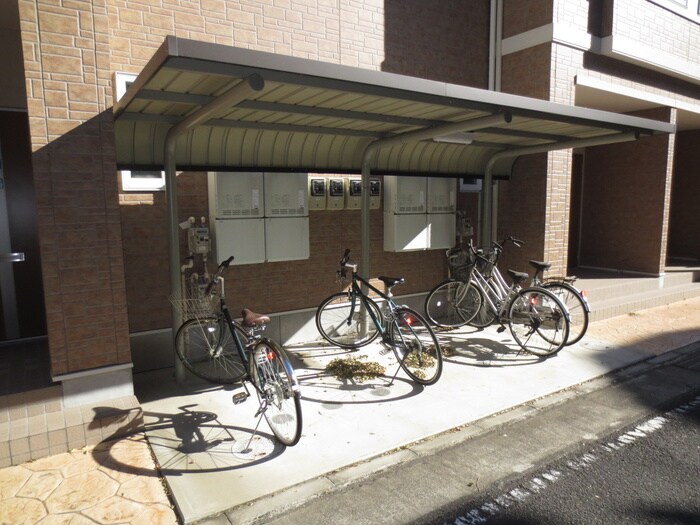 ポモド－ロの物件外観写真