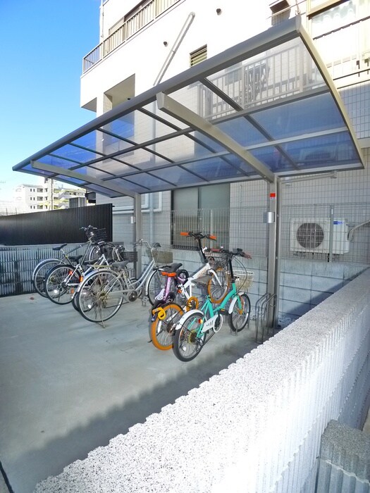 グランフォルト高砂の物件外観写真