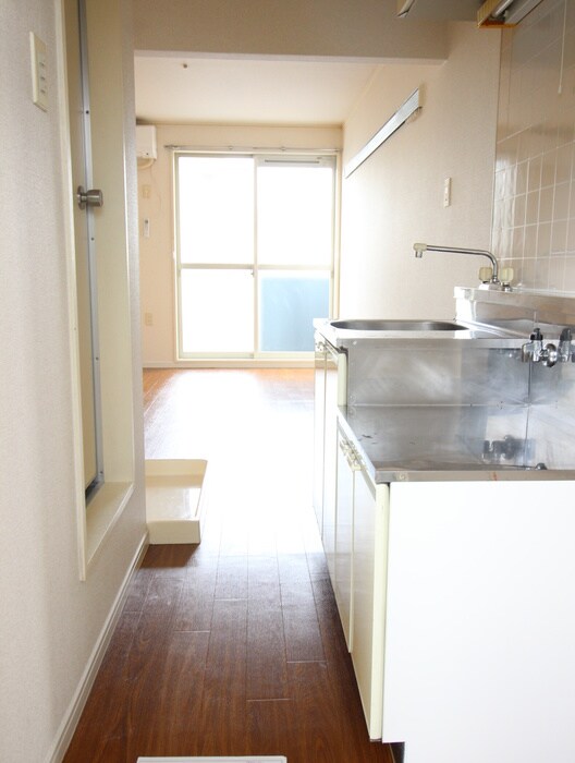 クレッセントハウスの物件内観写真