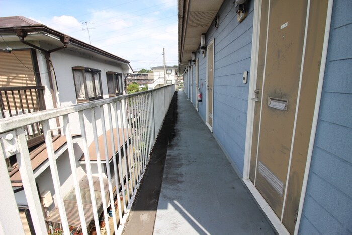 クレッセントハウスの物件外観写真