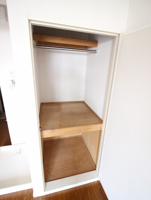 クレッセントハウスの物件内観写真