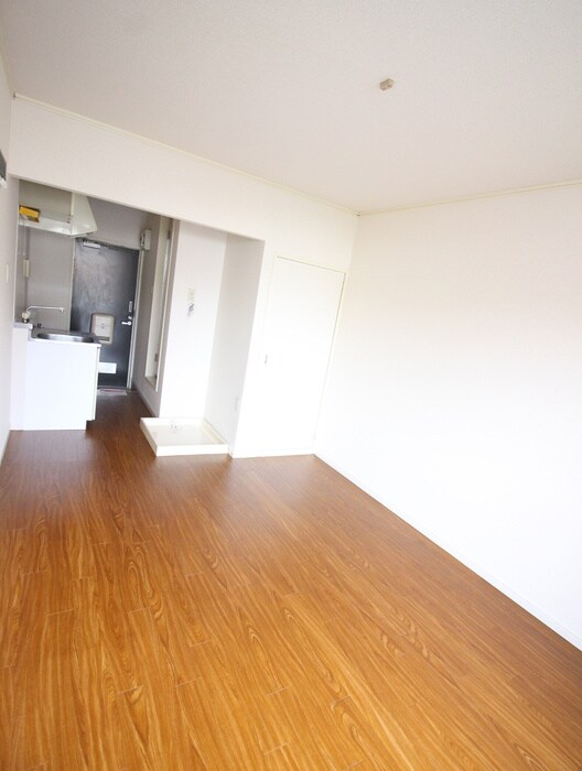 クレッセントハウスの物件内観写真