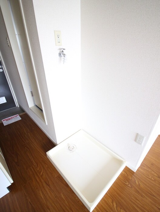 クレッセントハウスの物件内観写真