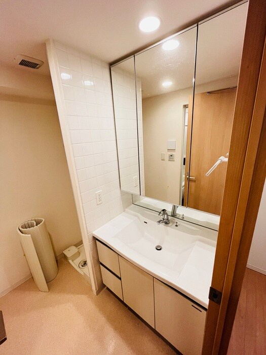 アクティ東仲通りの物件内観写真