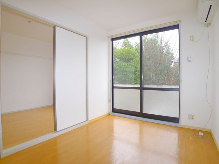 ジョリエ勝田台の物件内観写真