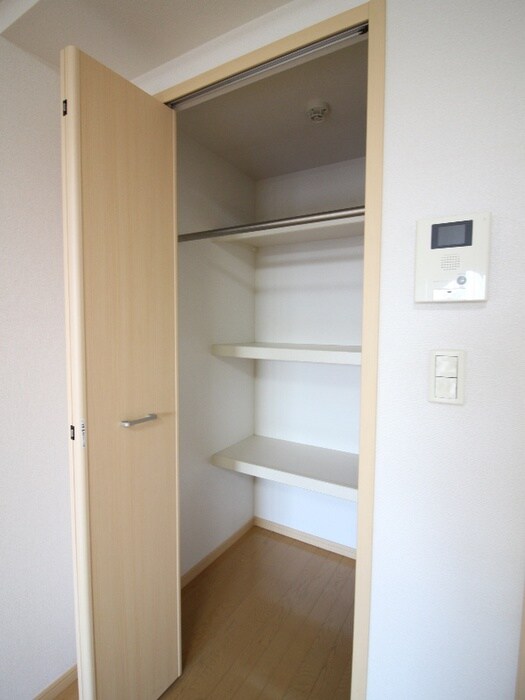 グランツ・フィオ－レの物件内観写真