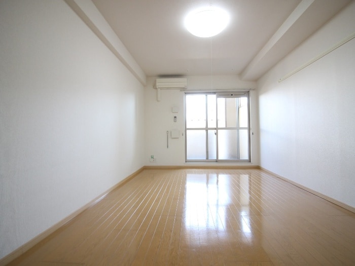 グランツ・フィオ－レの物件内観写真