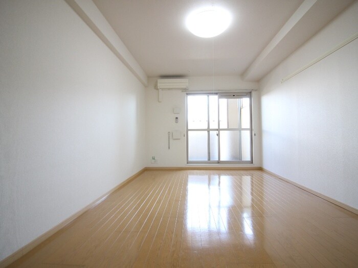 グランツ・フィオ－レの物件内観写真